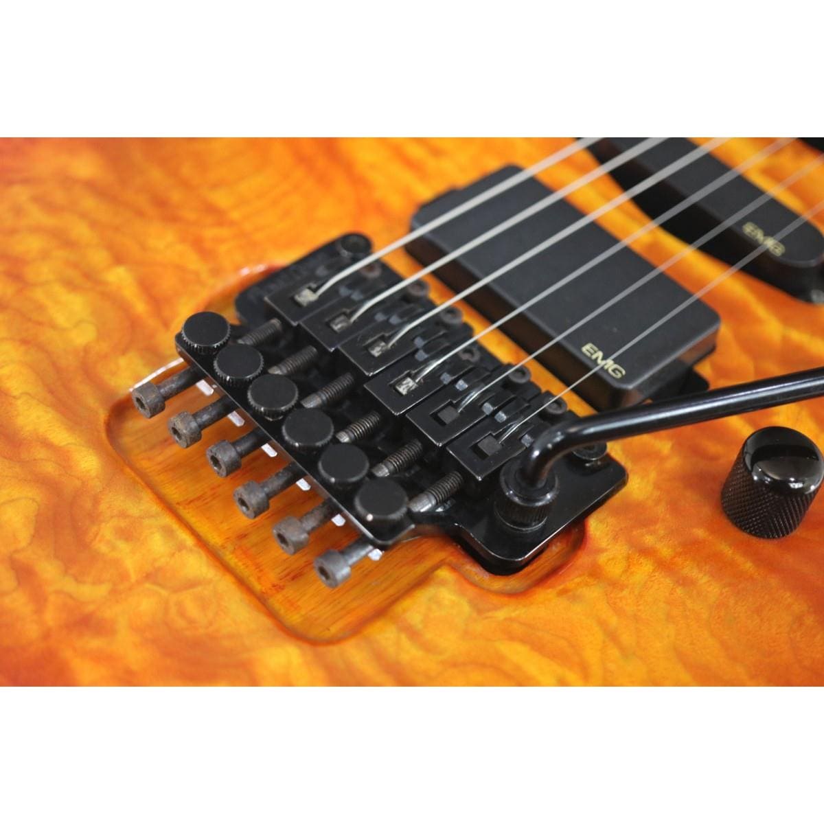 ＶＡＬＬＥＹ　ＡＲＴＳ　ＣＵＳＴＯＭ　ＬＩＮＥ　ＬＴＤ　ＳＲＥ－２７０