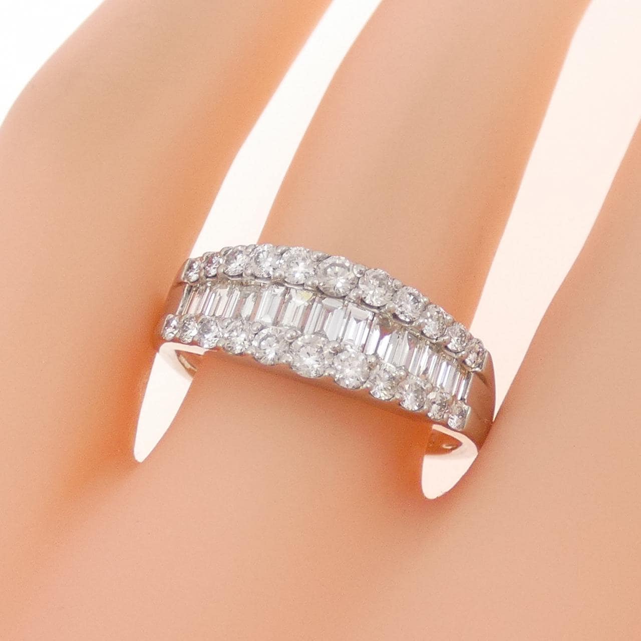 PT900 ダイヤモンド リング 1.00CT