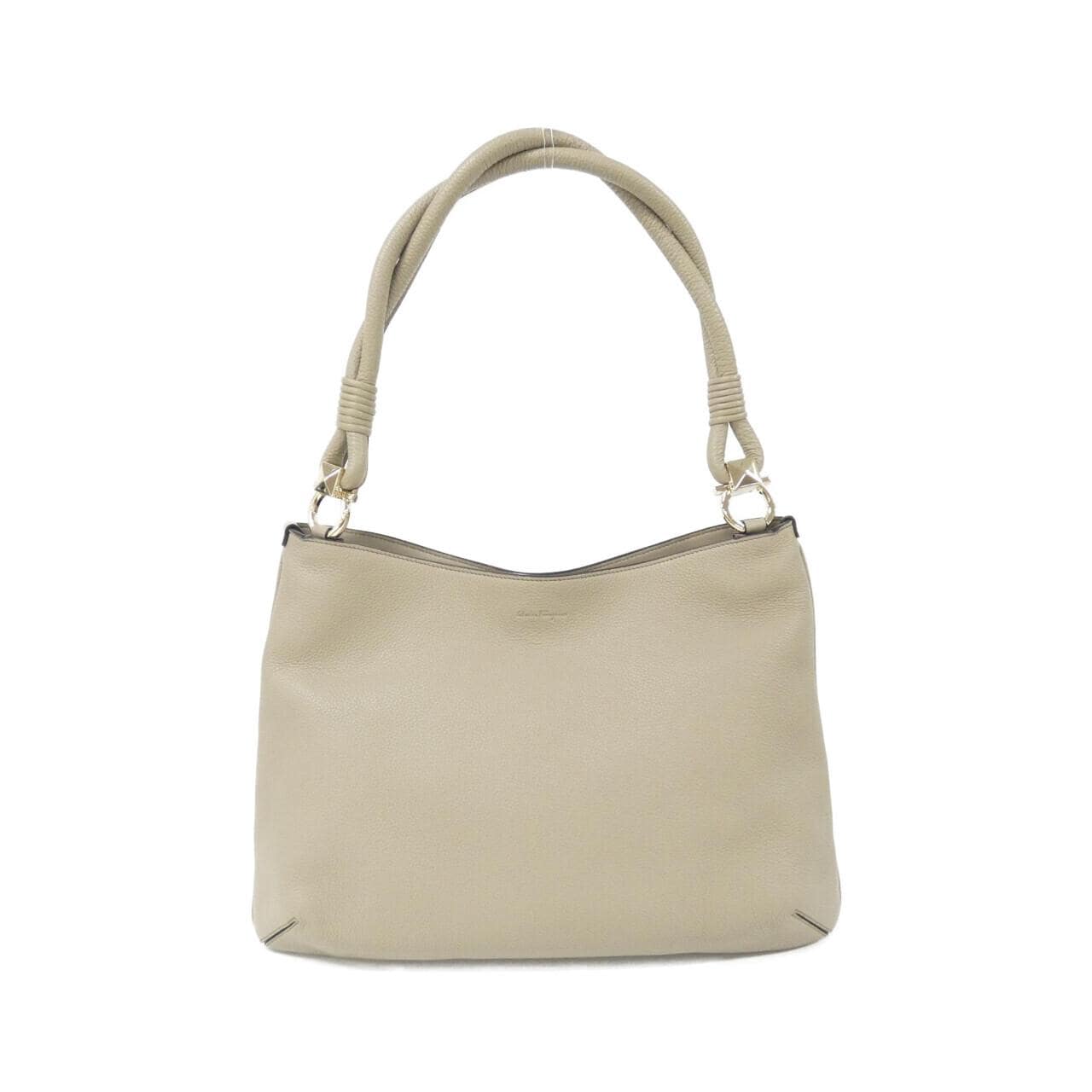 サルヴァトーレフェラガモ 21 I392 ショルダーバッグ