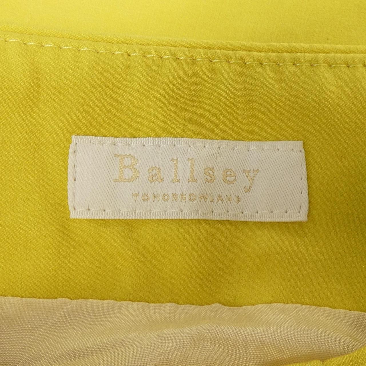 ボールジー BALLSEY スカート