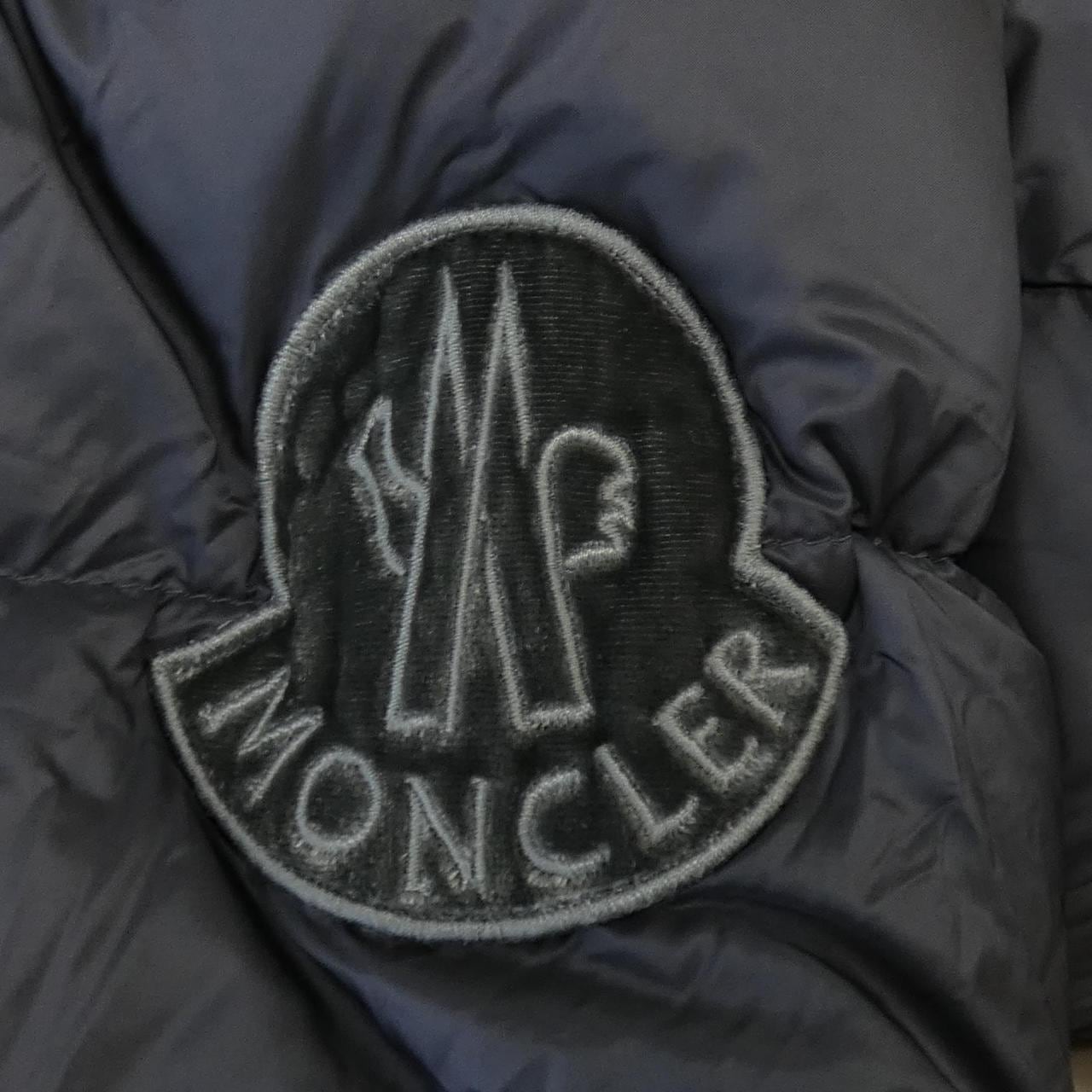 モンクレール MONCLER ダウンコート