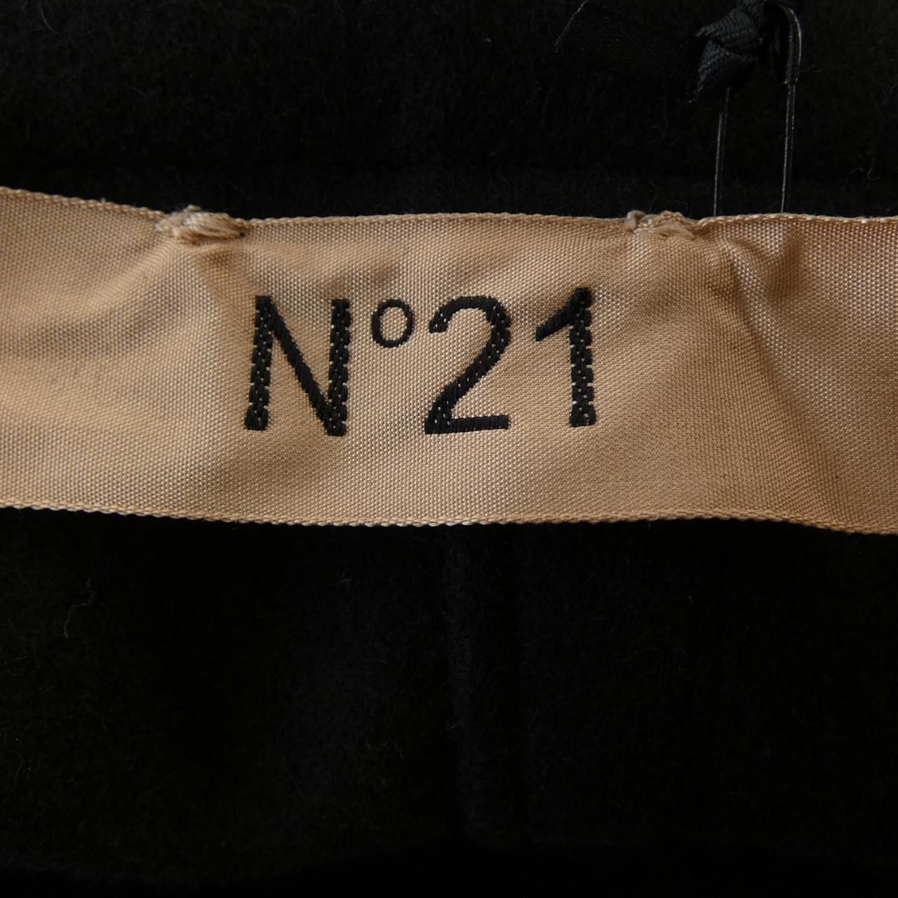 ヌメロヴェントゥーノ N°21 スカート