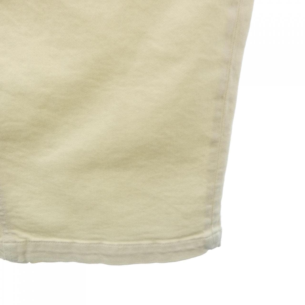 ニジュウサンク 23区 スカート