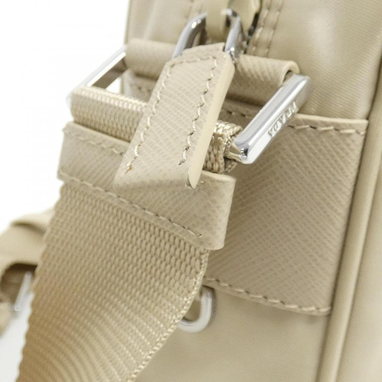 Prada 1BC167肩背包