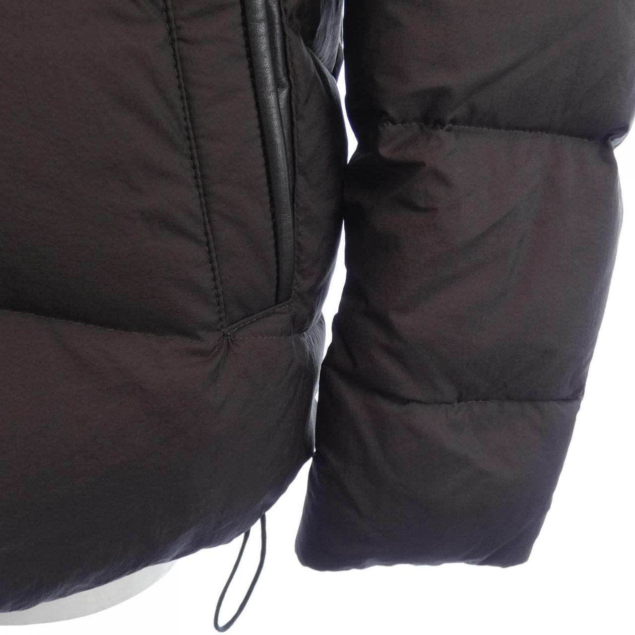 エンメティ EMMETI ダウンジャケット