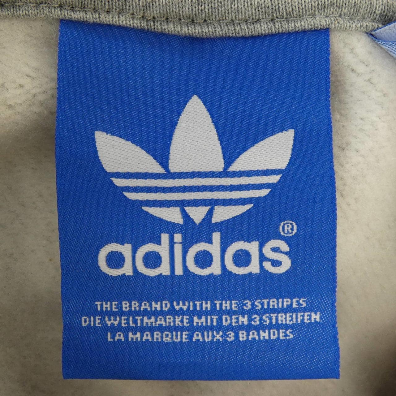 アディダス ADIDAS AC0486 パーカー
