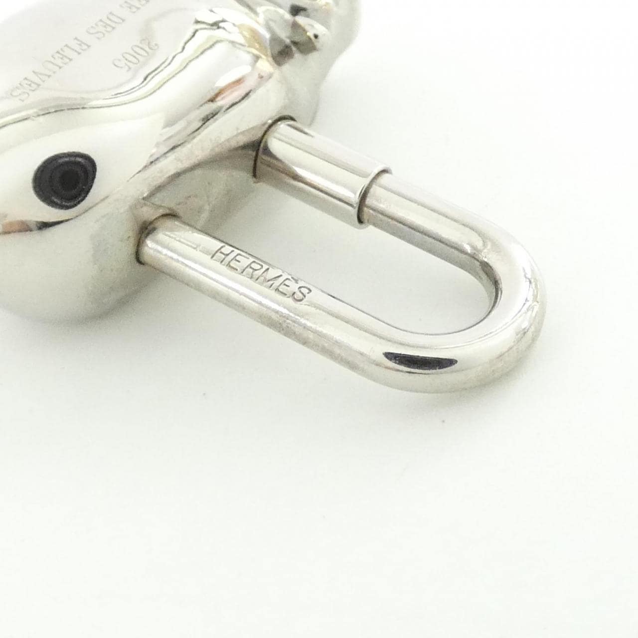 エルメス HIPPO カデナ 044488CK キーホルダー