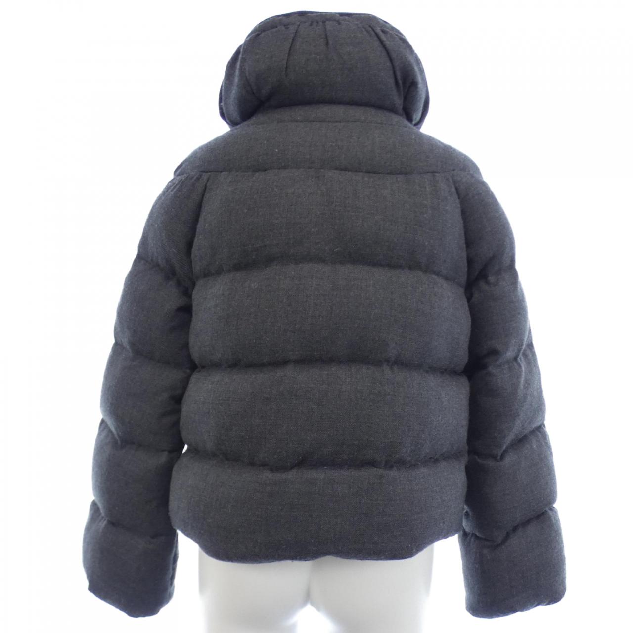 モンクレール MONCLER ダウンジャケット
