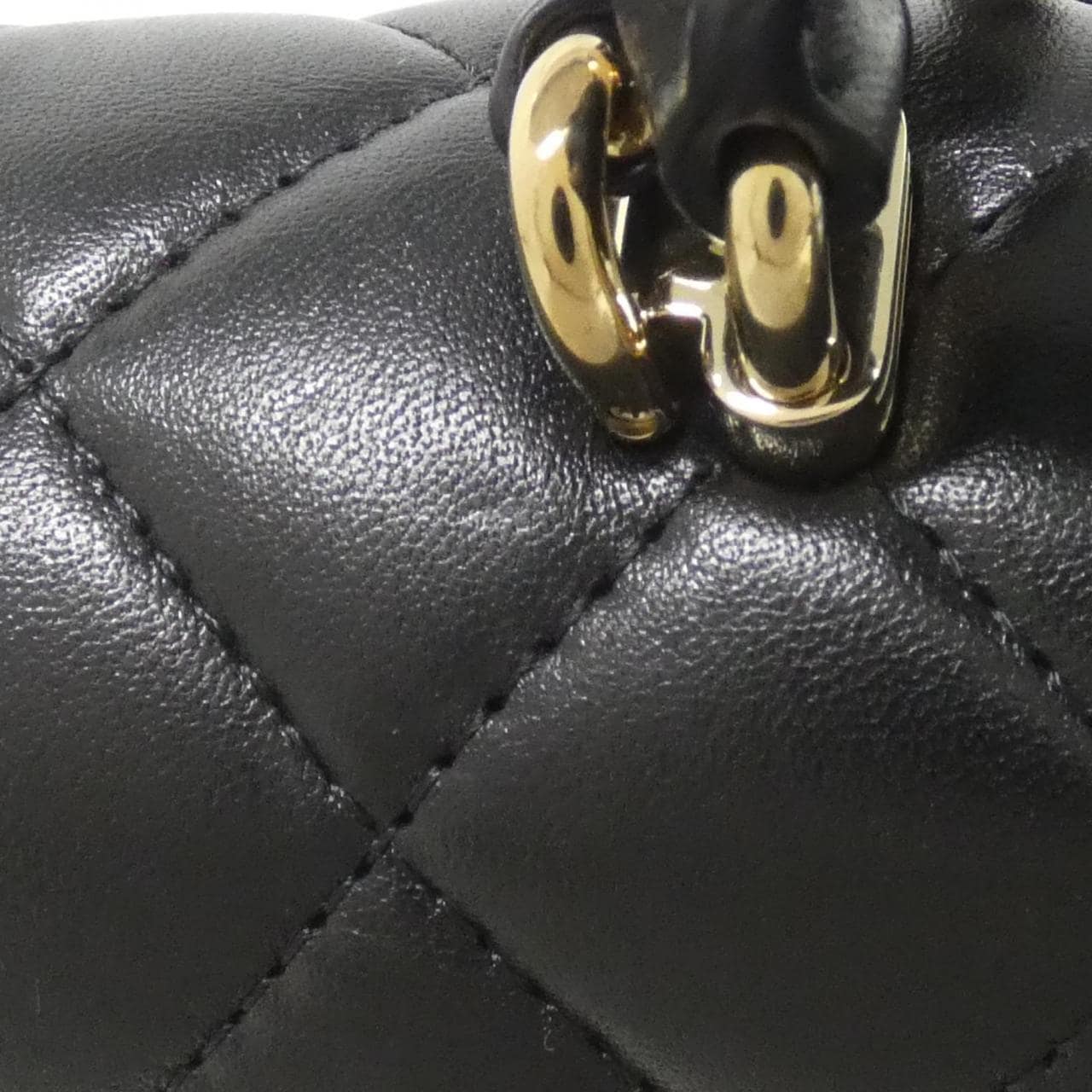 シャネル AS2431 バッグ