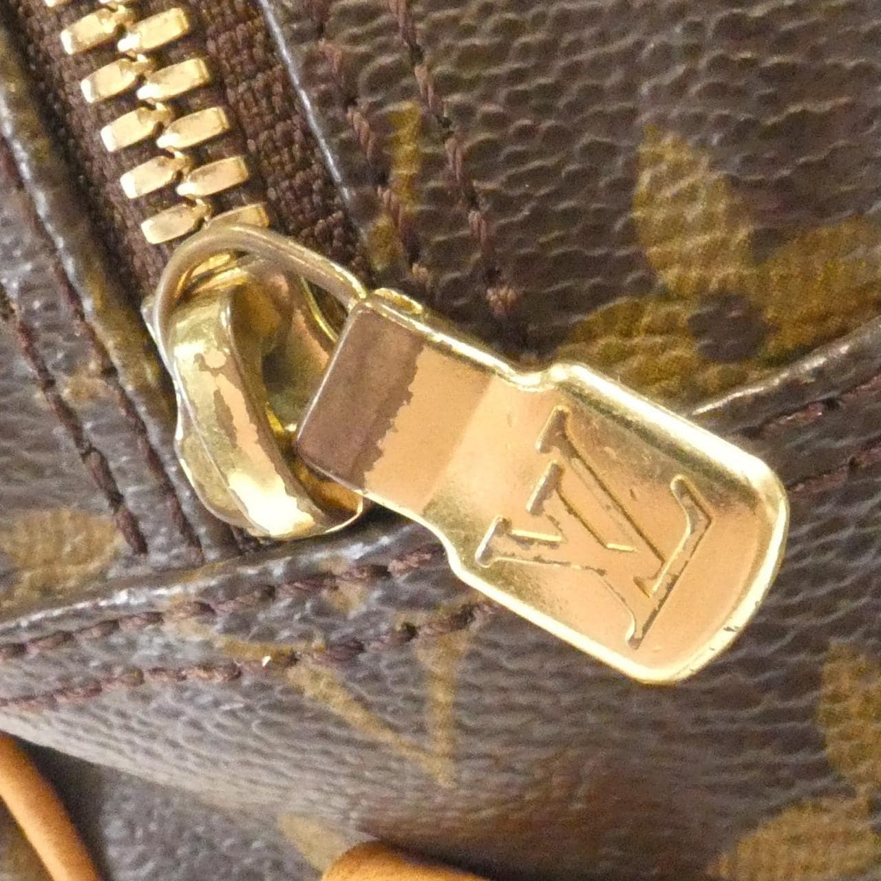 LOUIS VUITTON Monogram Nile M45244 单肩包