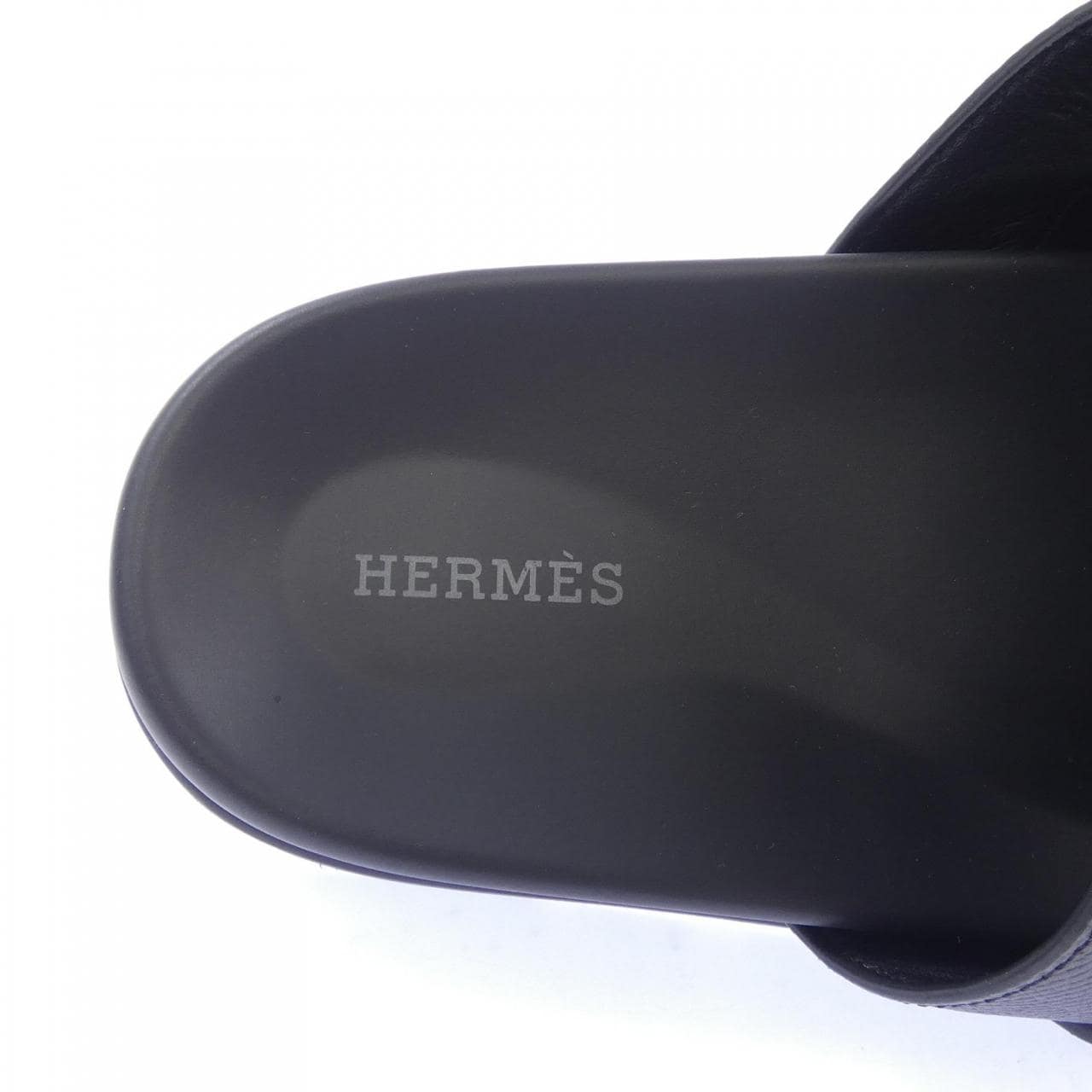 エルメス HERMES ジャクソン ケリーバックル 252942Z サンダル