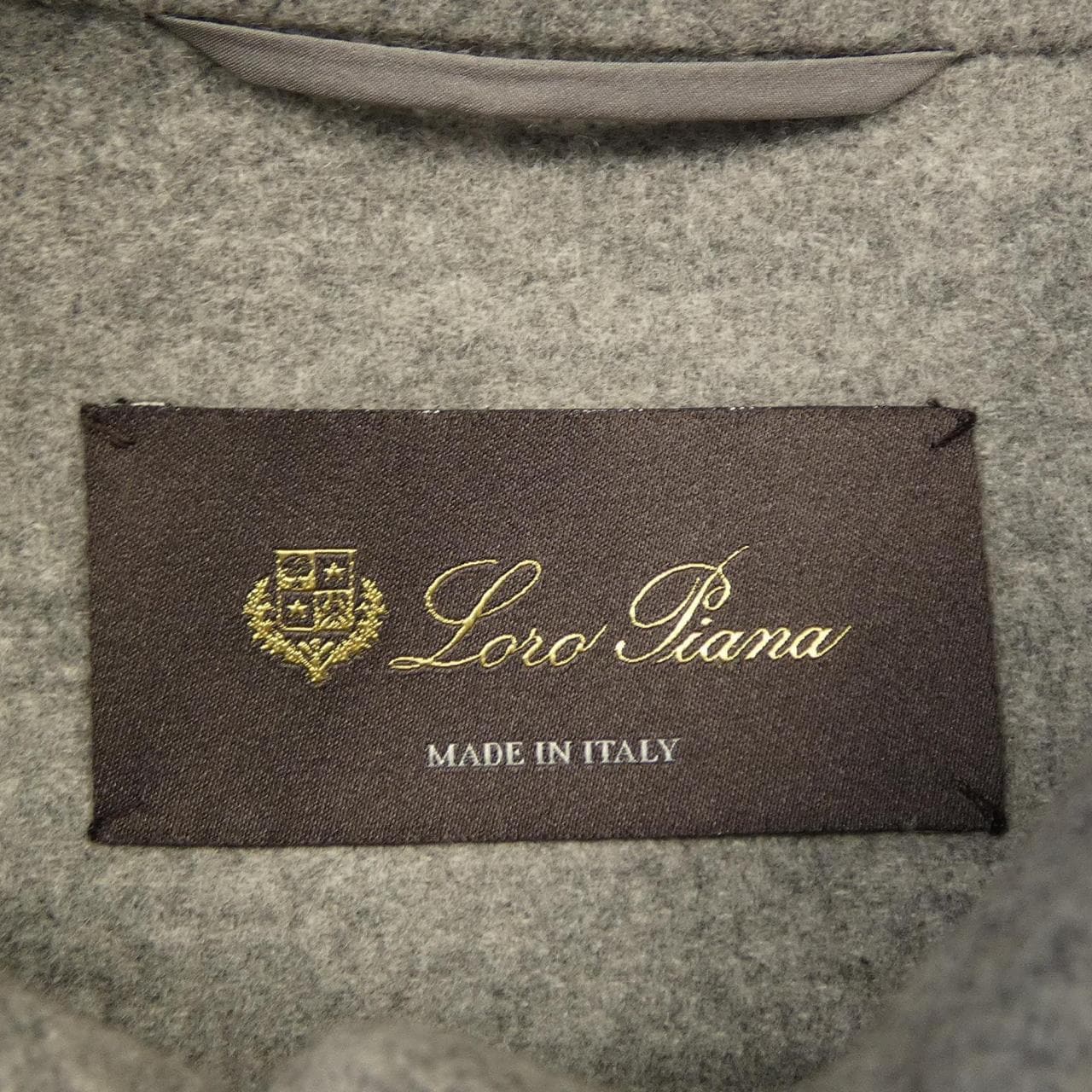 ロロピアーナ Loro Piana FAM1937 コート