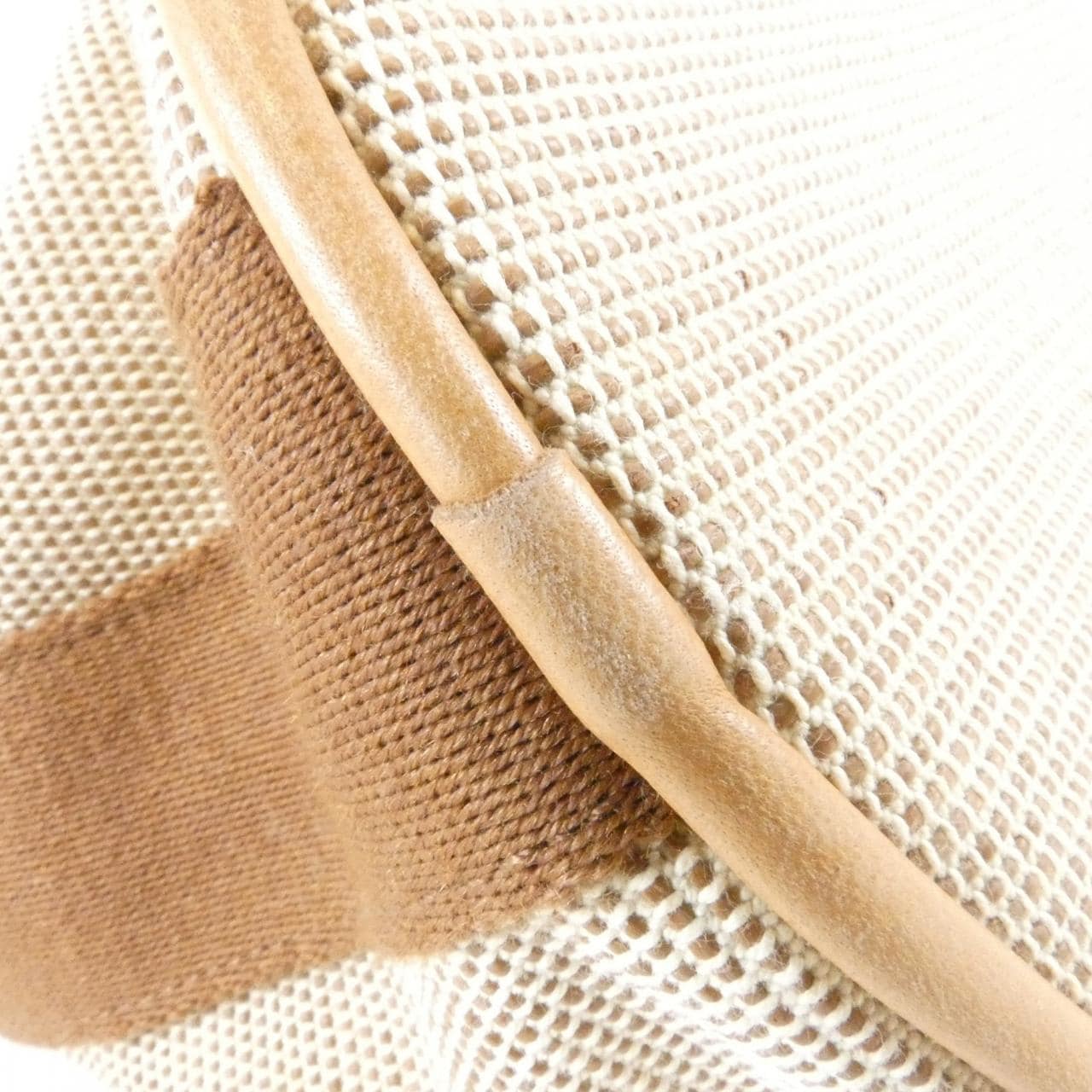 エルメス サクソ MM 102022M バッグ