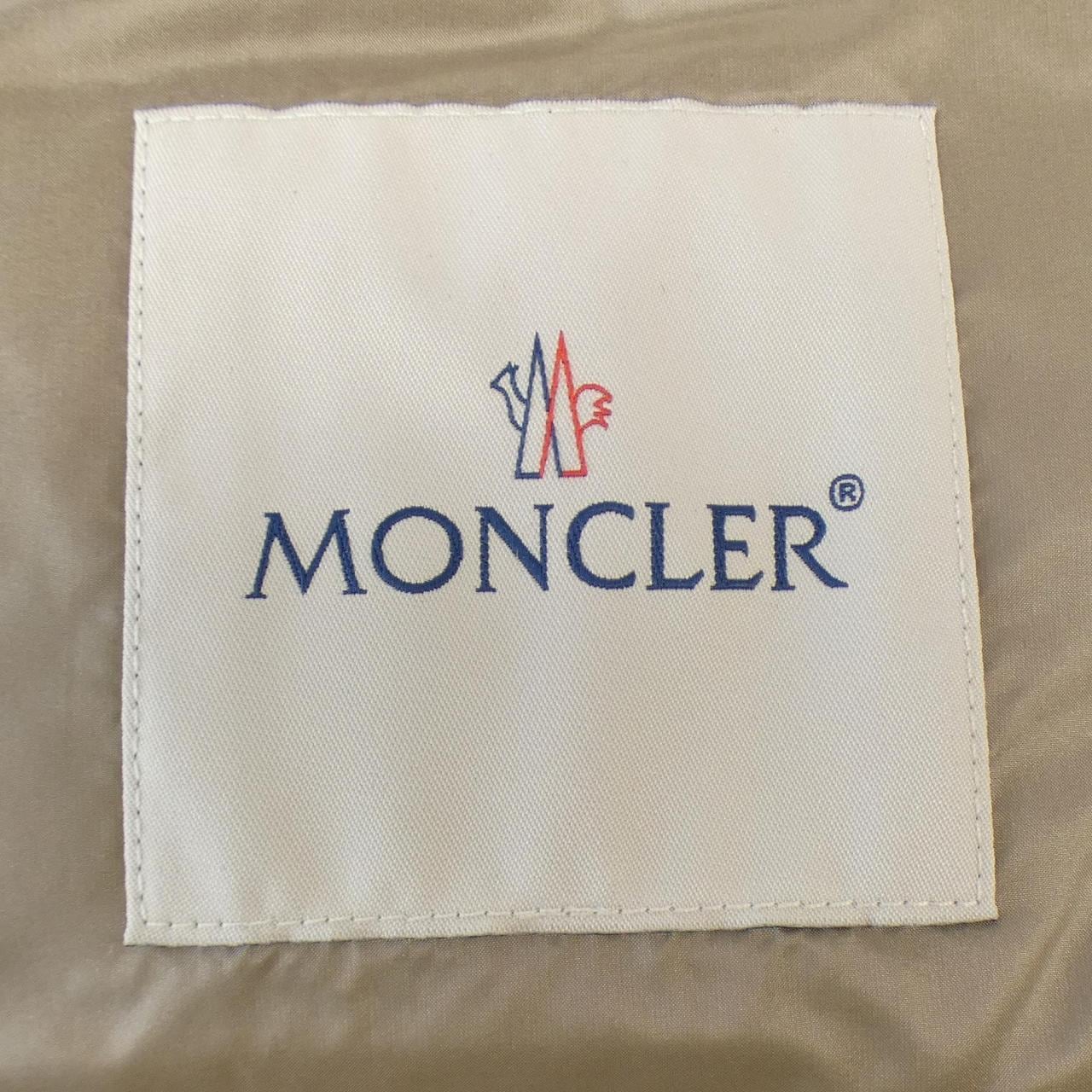 モンクレール MONCLER ダウンコート