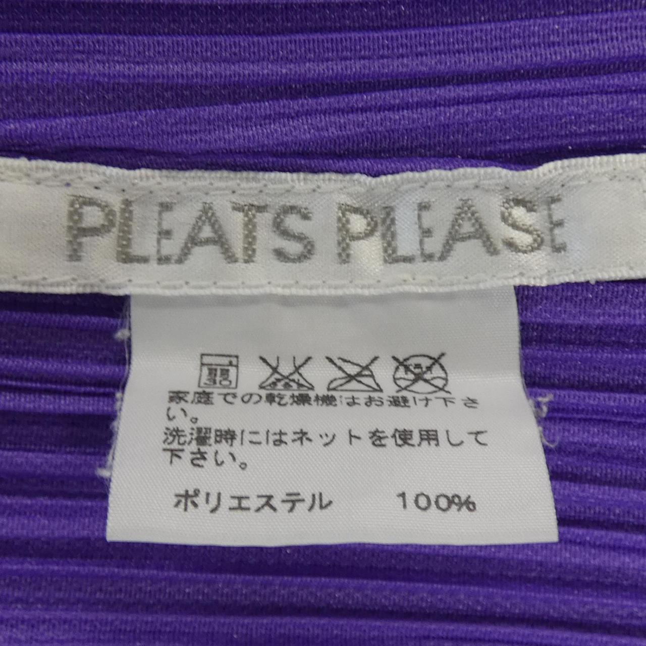 百褶PLEATS PLEASE上衣