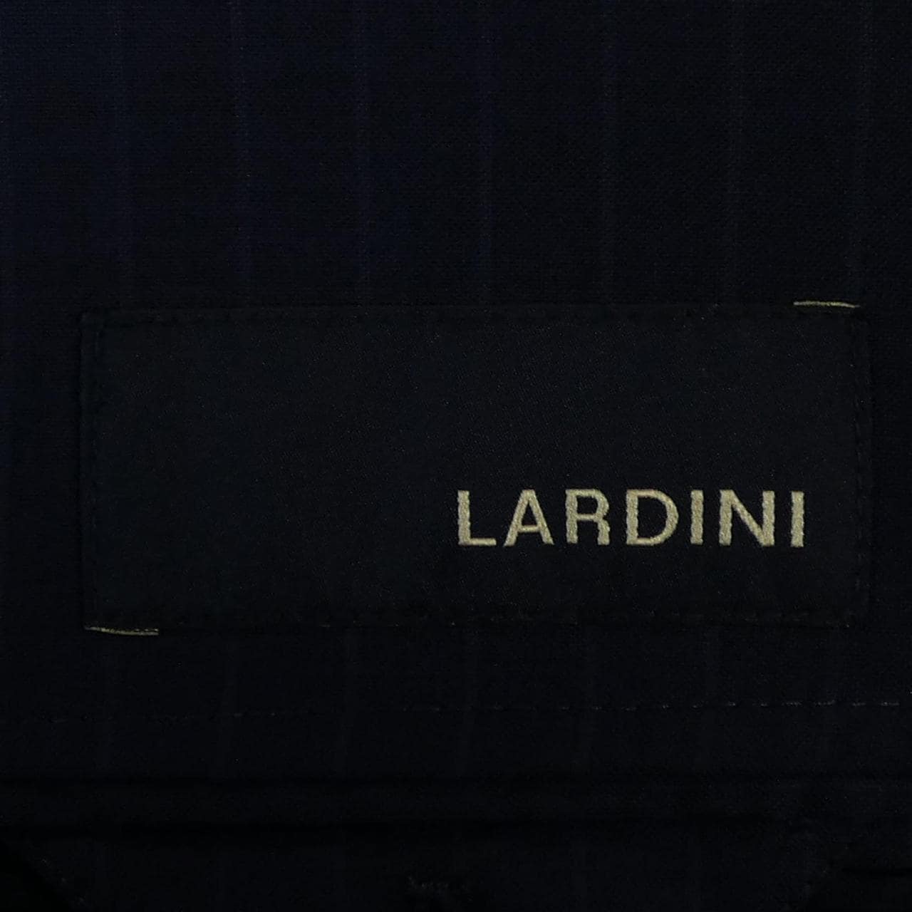 ラルディーニ LARDINI スーツ