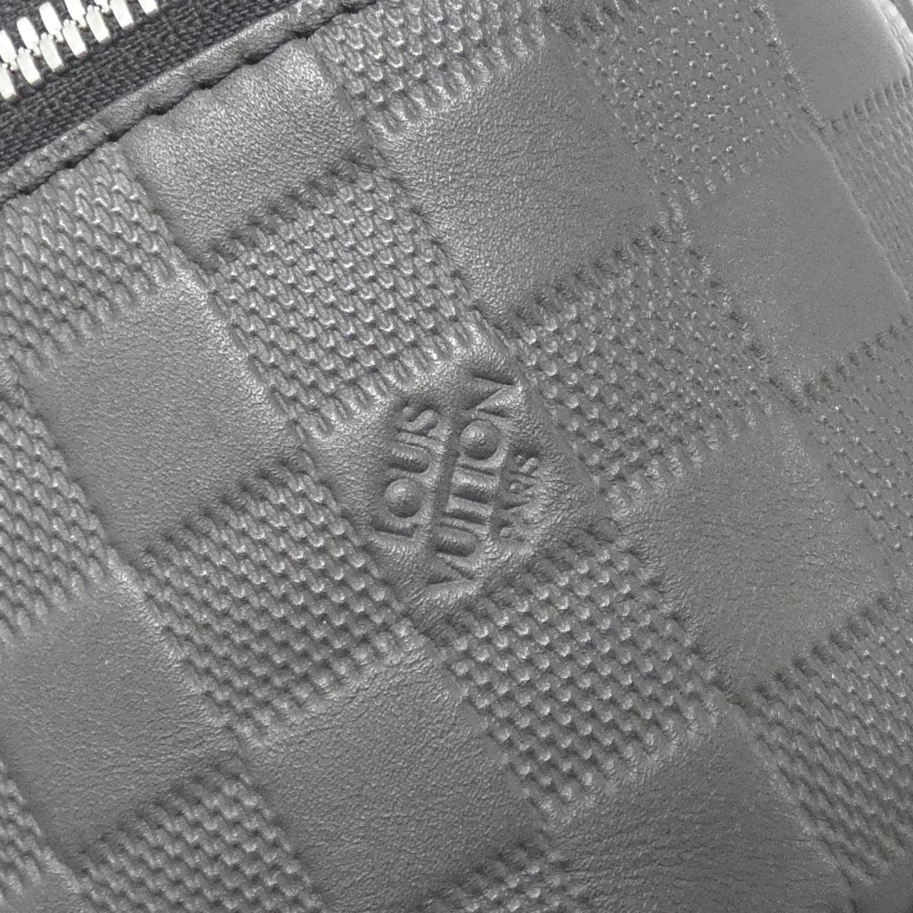 LOUIS VUITTON Damier Infini Campus 腰包 N40298 單肩包