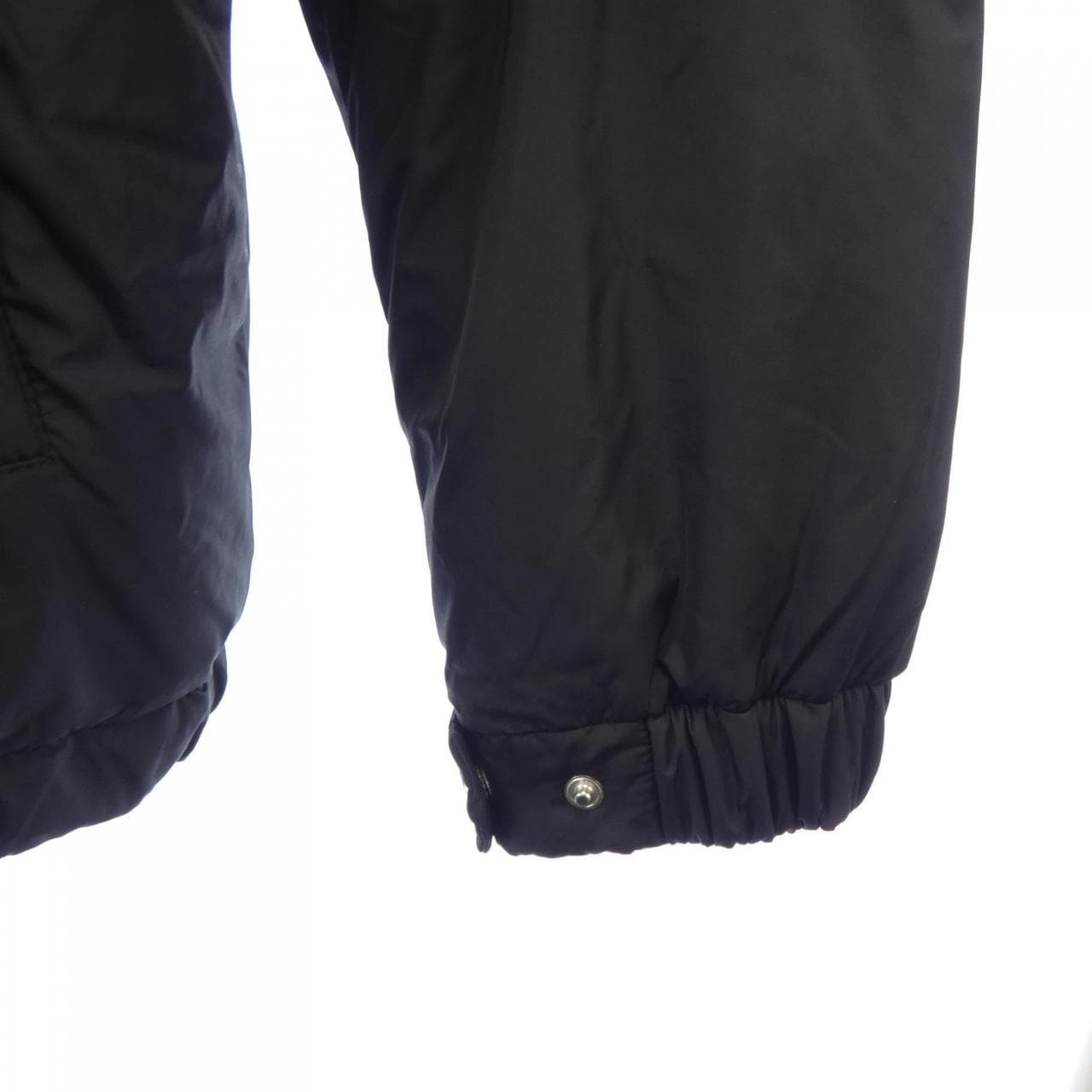 モンクレール MONCLER ダウンジャケット