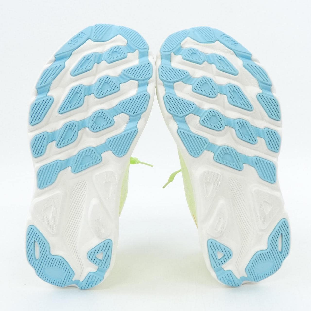 ホカオネオネ HOKA ONE ONE CLIFTON 9 スニーカー