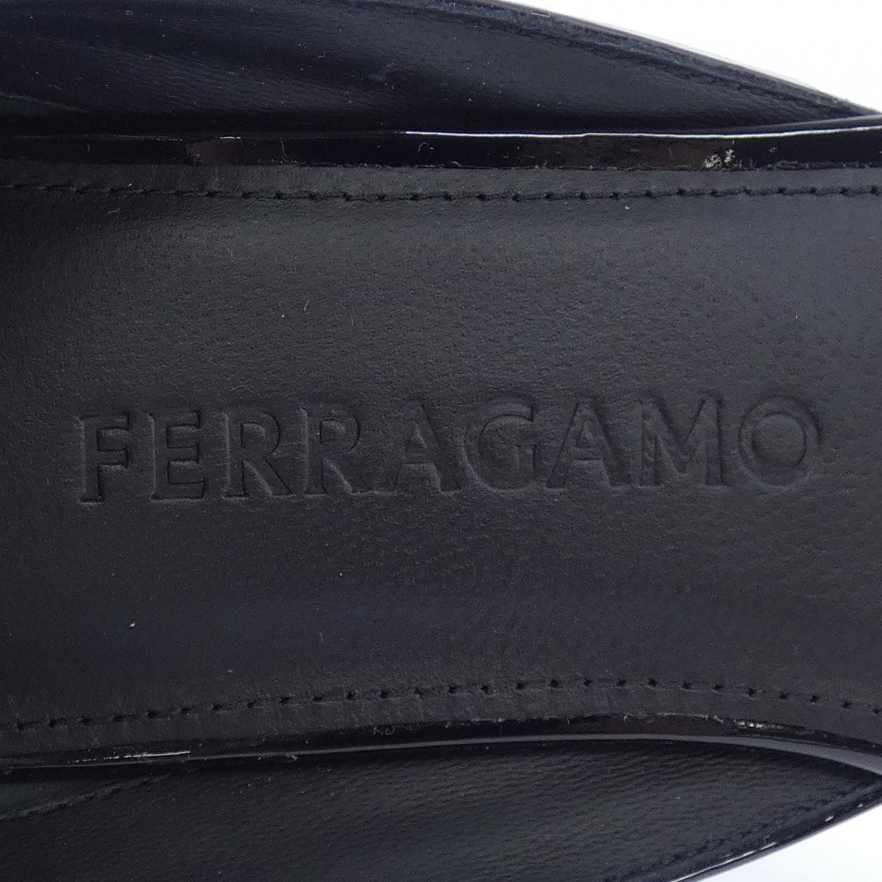 フェラガモ FERRAGAMO サンダル
