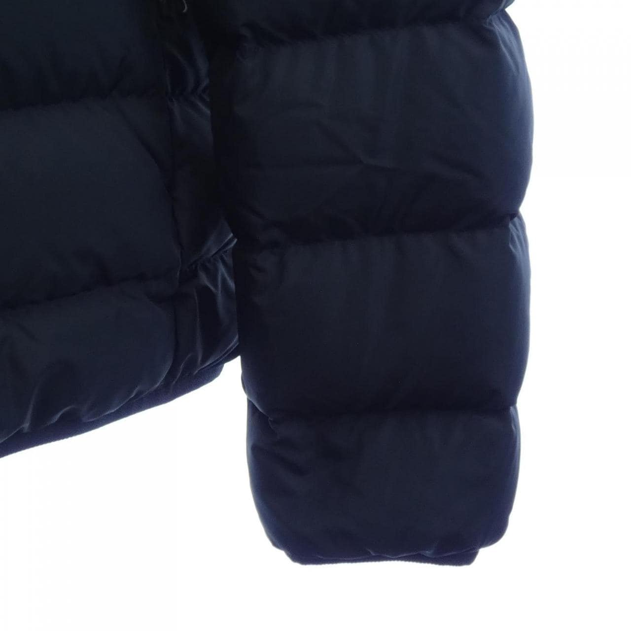 モンクレール MONCLER JELUZ ダウンジャケット