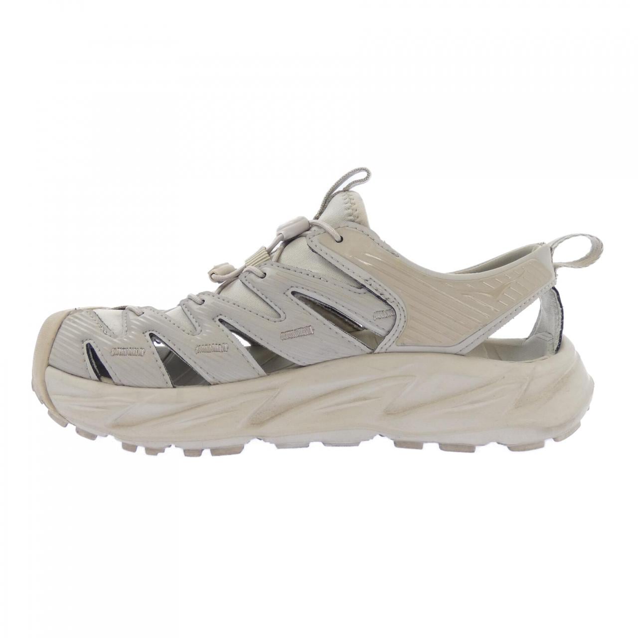 ホカオネオネ HOKA ONE ONE シューズ