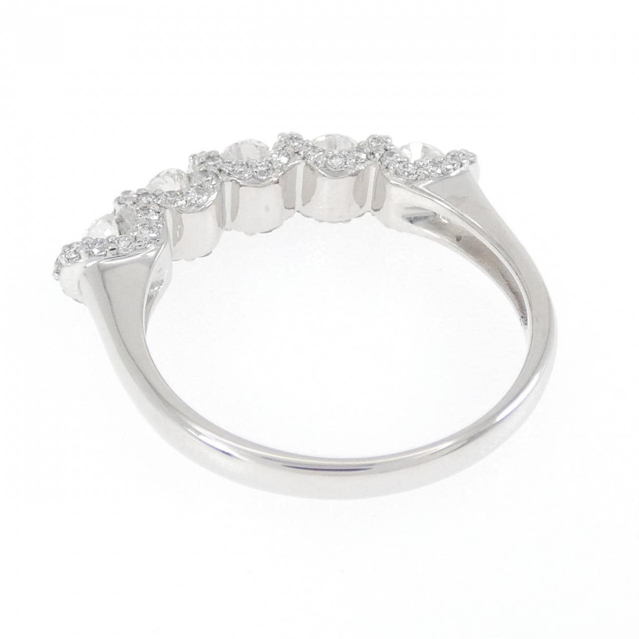ジーエスティービー ダイヤモンド リング 0.70CT