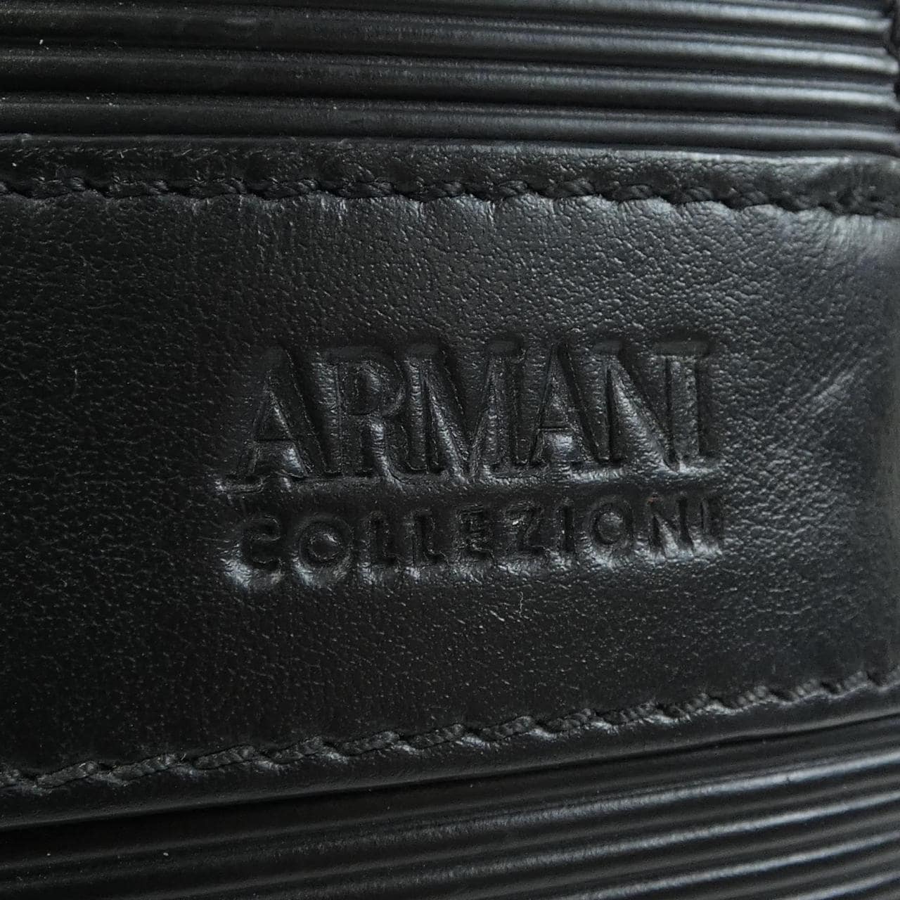 ARMANI collezioni系列包袋