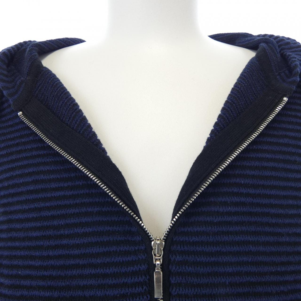 セッテフィーリカシミヤ SETTEFILI CASHMERE パーカー