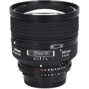 ＡＦ８５ｍｍ　Ｆ１．４Ｄ