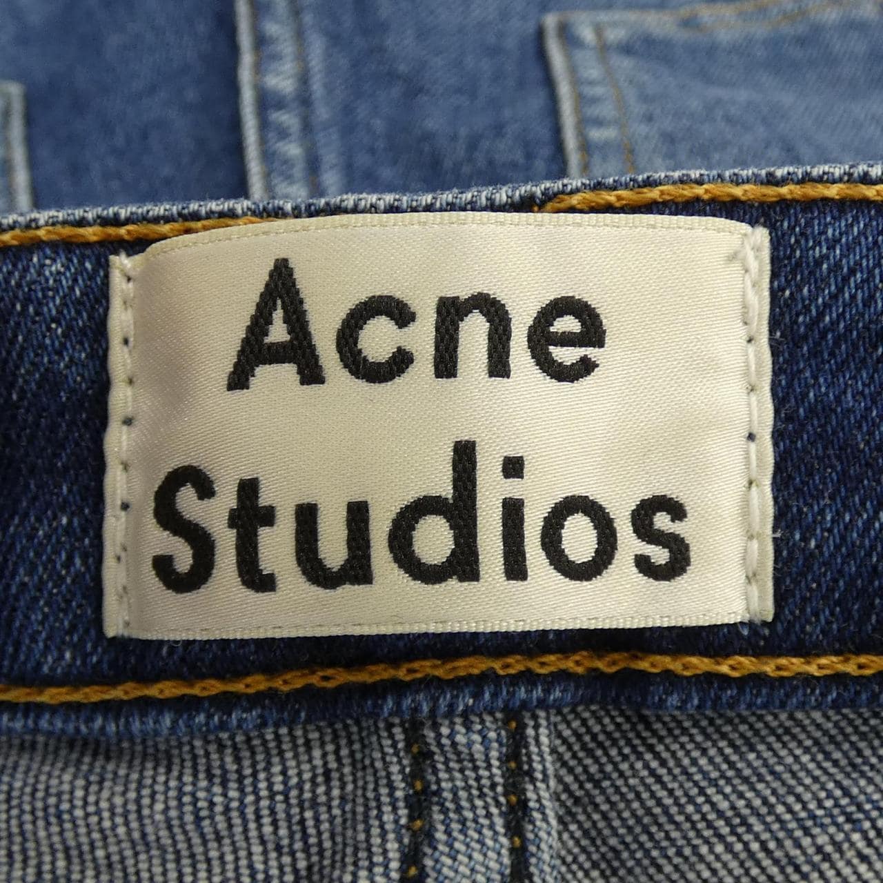 ACNE STUDIOS牛仔褲