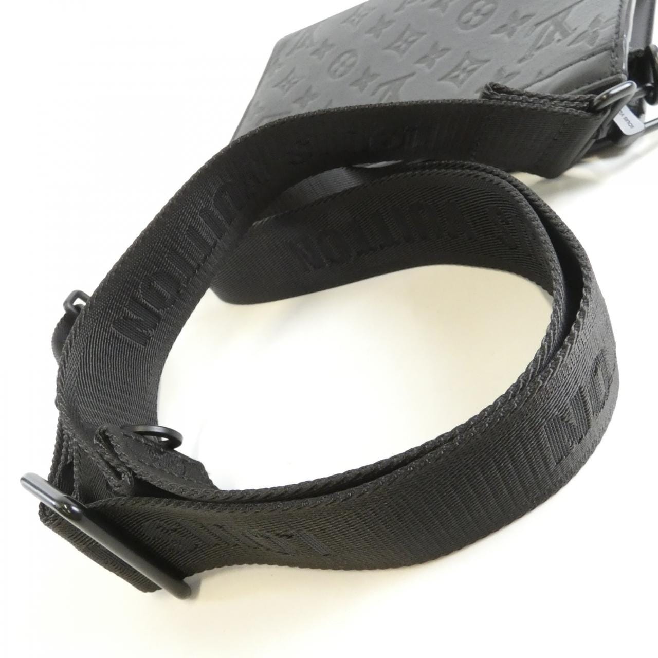 ルイヴィトン モノグラム シャドウ ガストン ウエアラブル ウォレット M81115 ショルダーバッグ