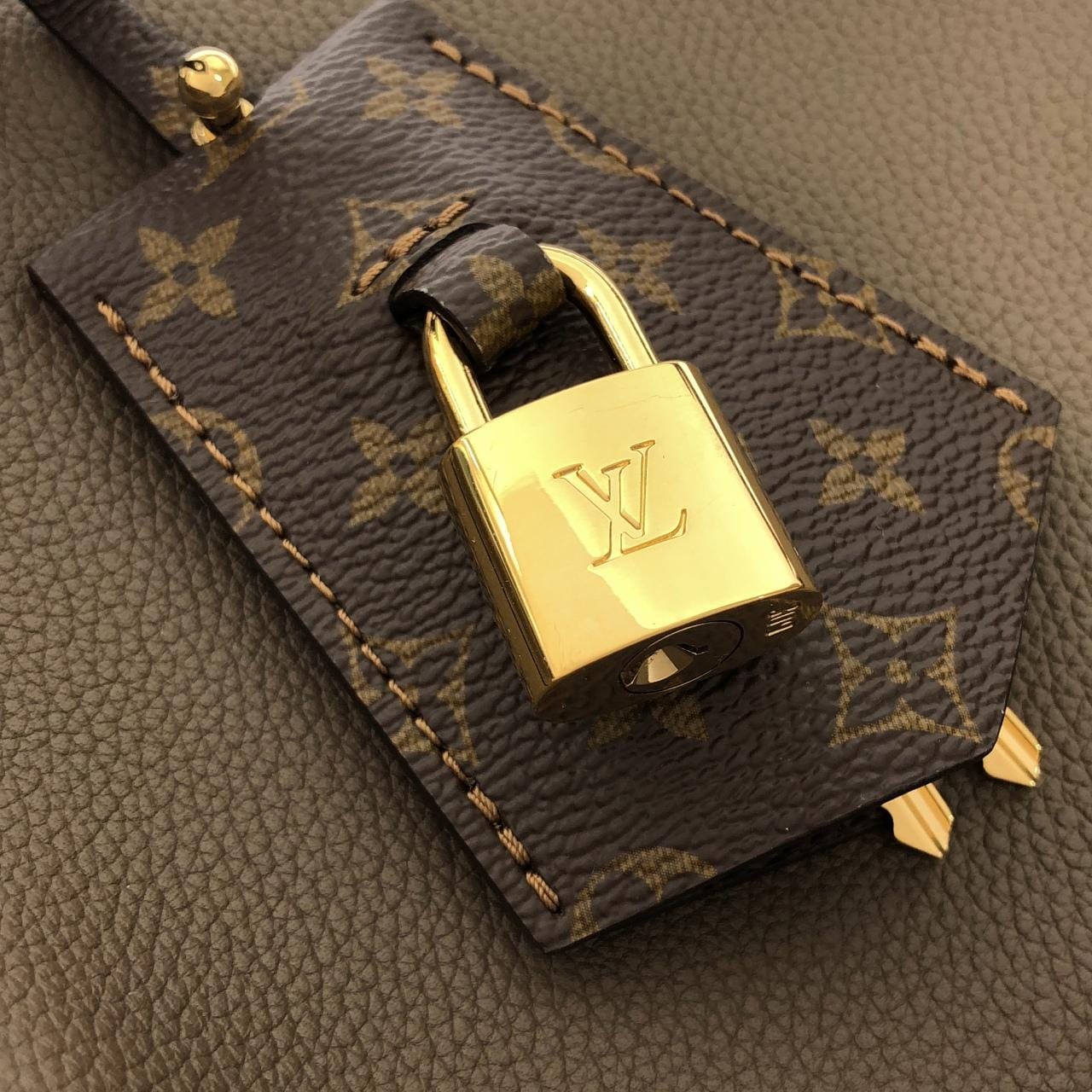 ルイヴィトン エクスプレス PM M26360 バッグ