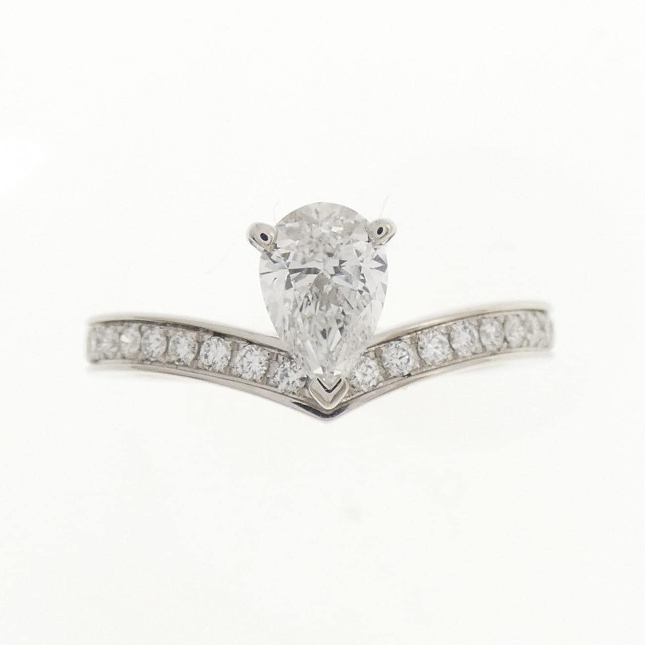 ショーメ ジョゼフィーヌ エグレット リング 0.52CT D VVS2 ペアシェイプ