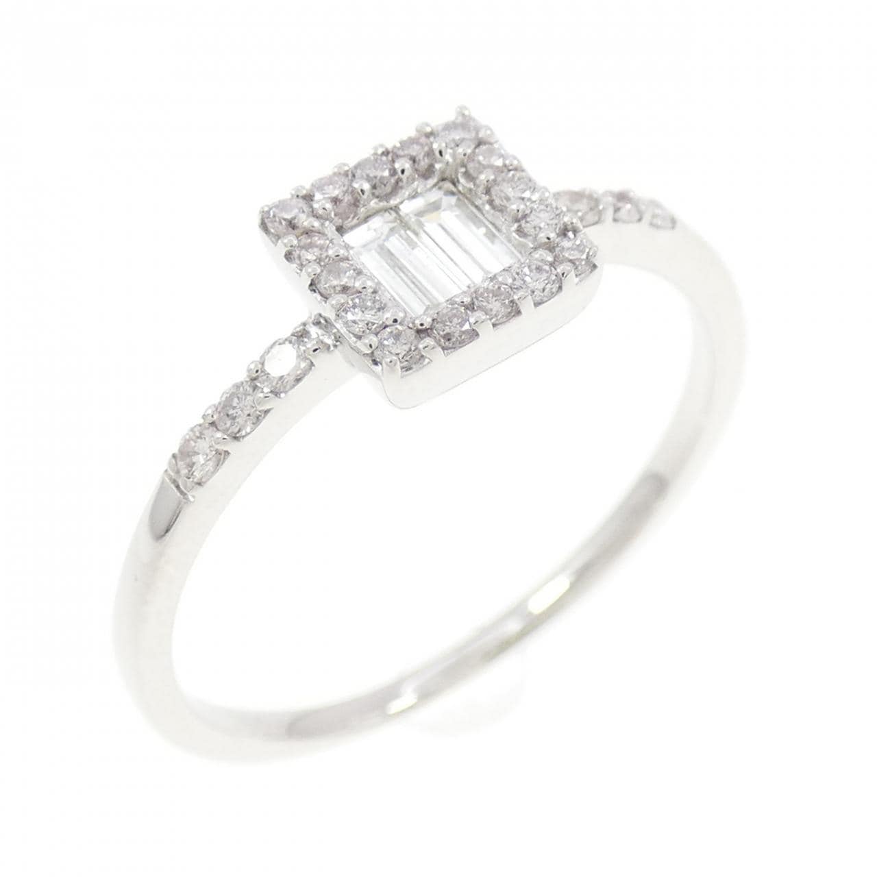 750WG ダイヤモンド リング 0.30CT