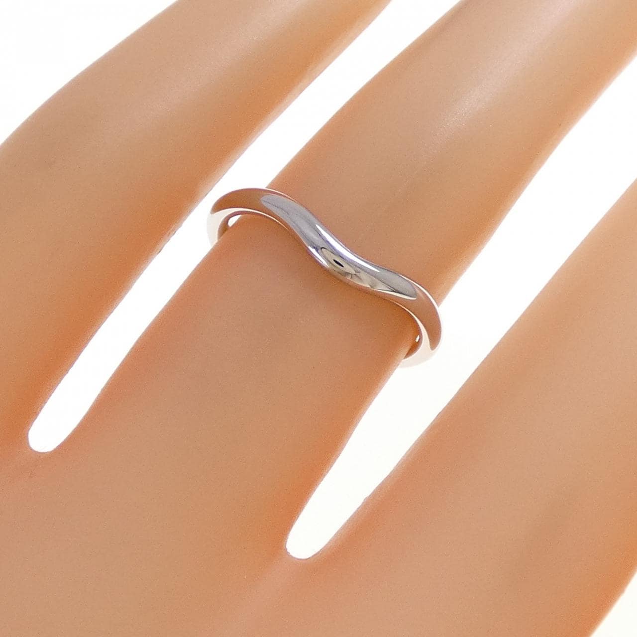 ティファニー カーブド リング