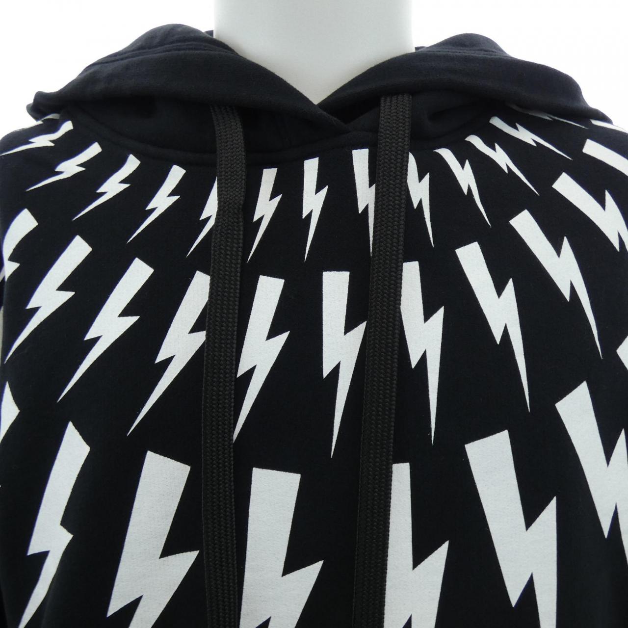 ニールバレット Neil Barrett NBV7JS186A パーカー