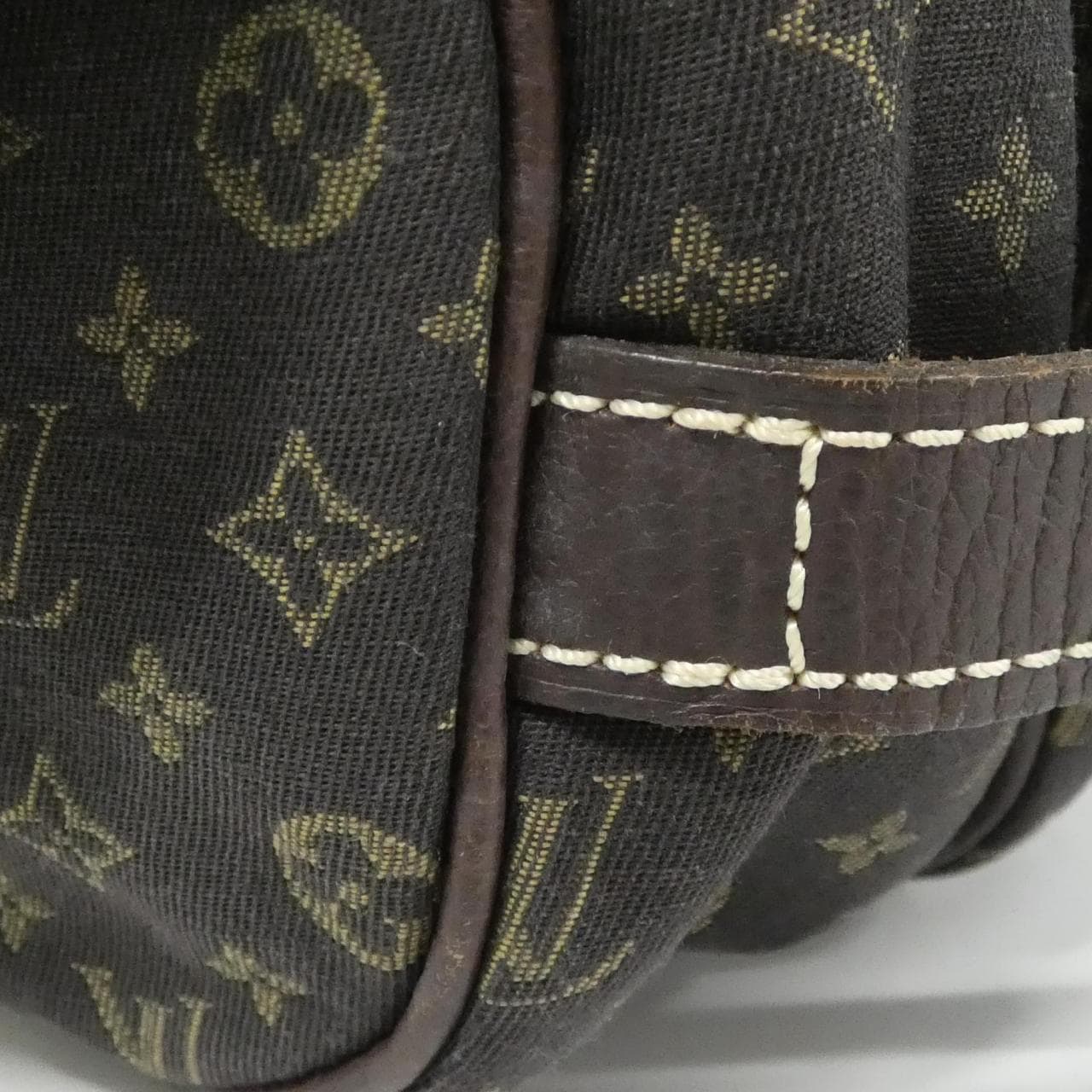 ルイヴィトン ダミエ グラフィット アンブレール N41289 ショルダーバッグ