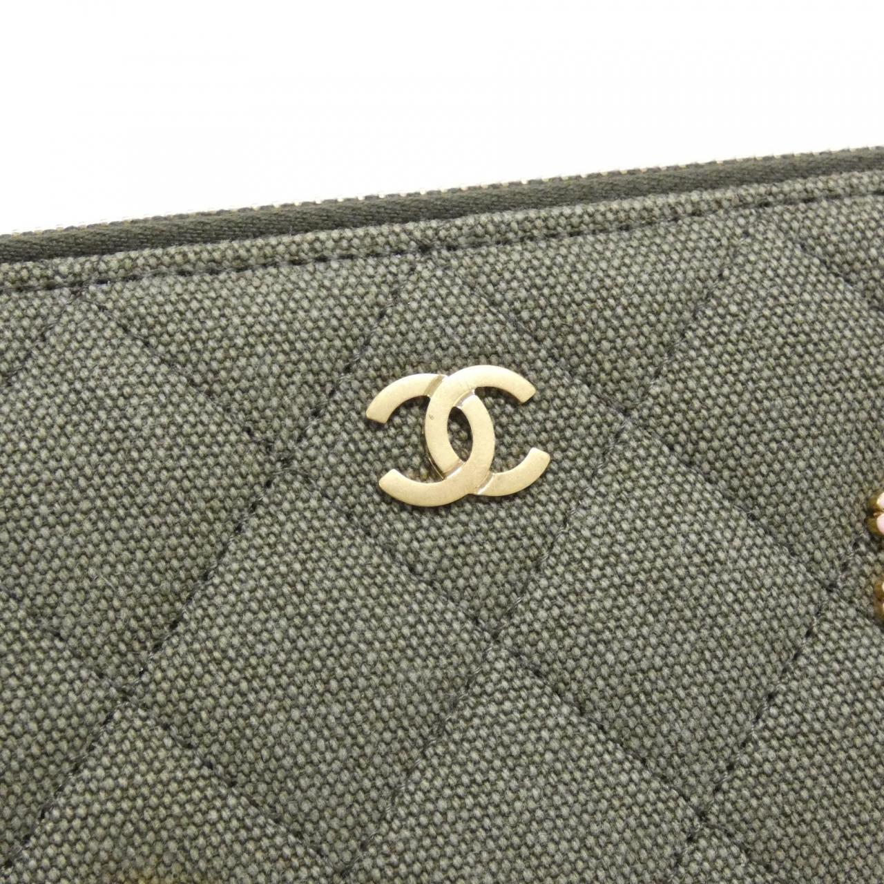 シャネル 82527 チェーンウォレット