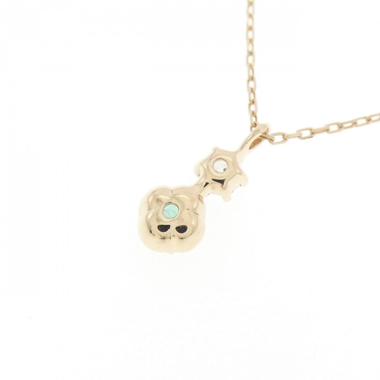 4°C Emerald Necklace