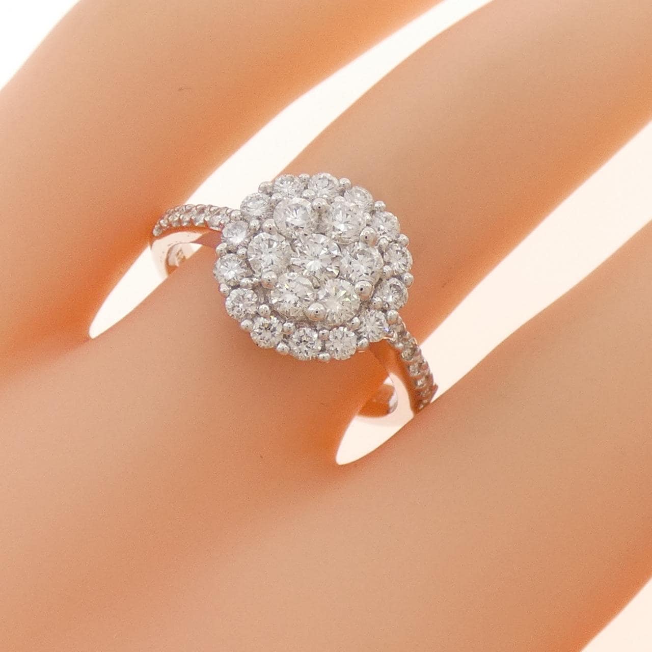 K18WG ダイヤモンド リング 0.95CT