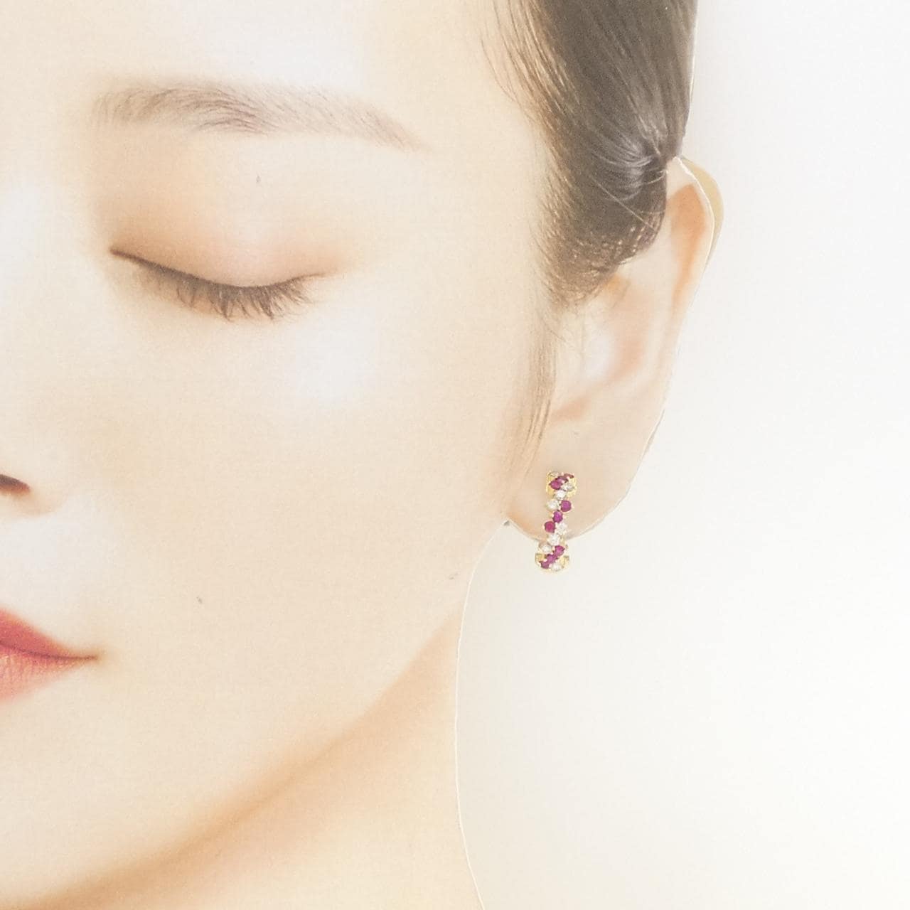 K18YG ルビー ピアス/イヤリング 0.66CT
