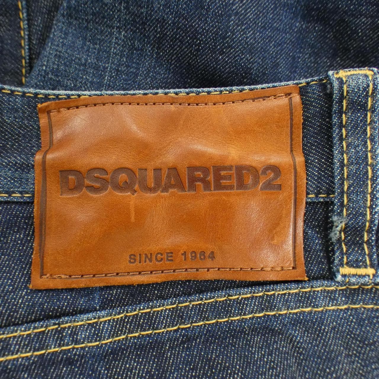 ディースクエアード DSQUARED2 S74LA0988 ジーンズ