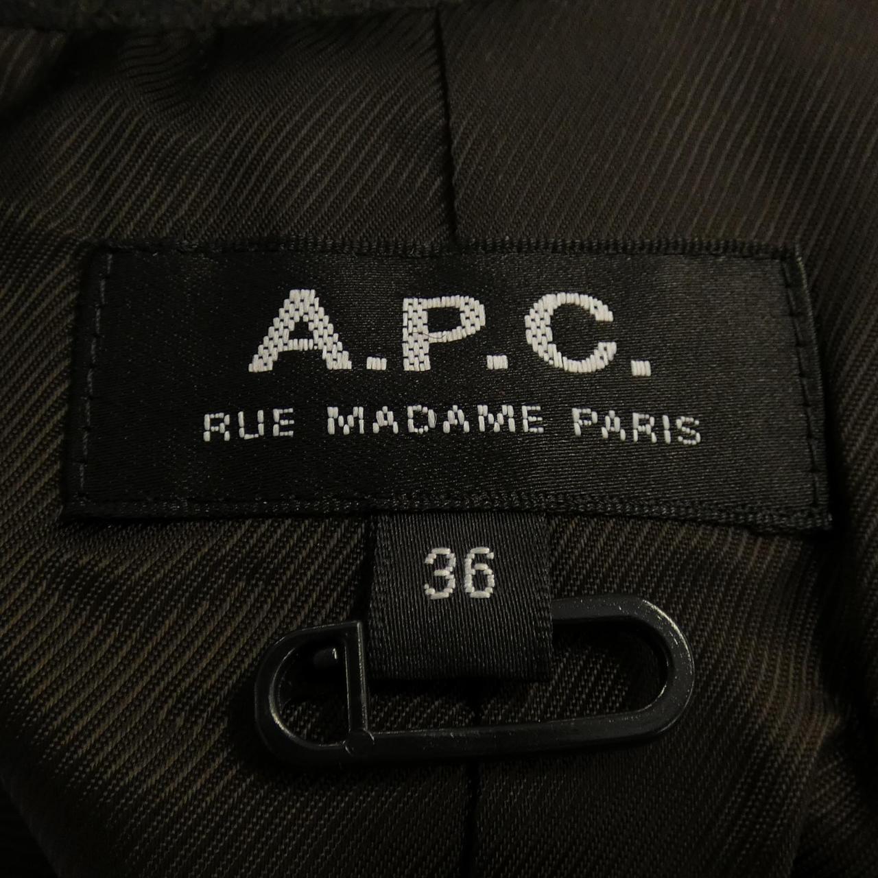 アーペーセー A.P.C. 23256-1-35041 ジャケット