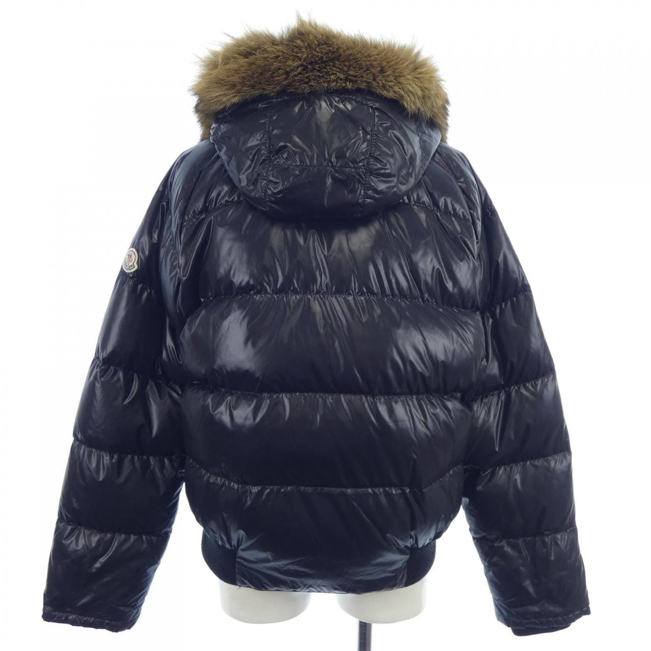 モンクレール MONCLER ダウンジャケット