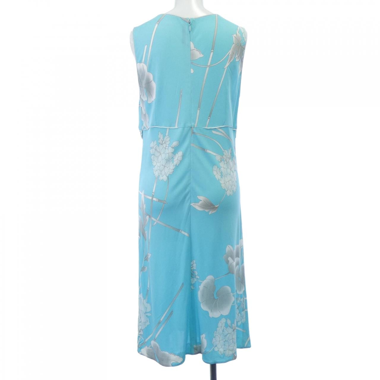 レオナール LEONARD ワンピース