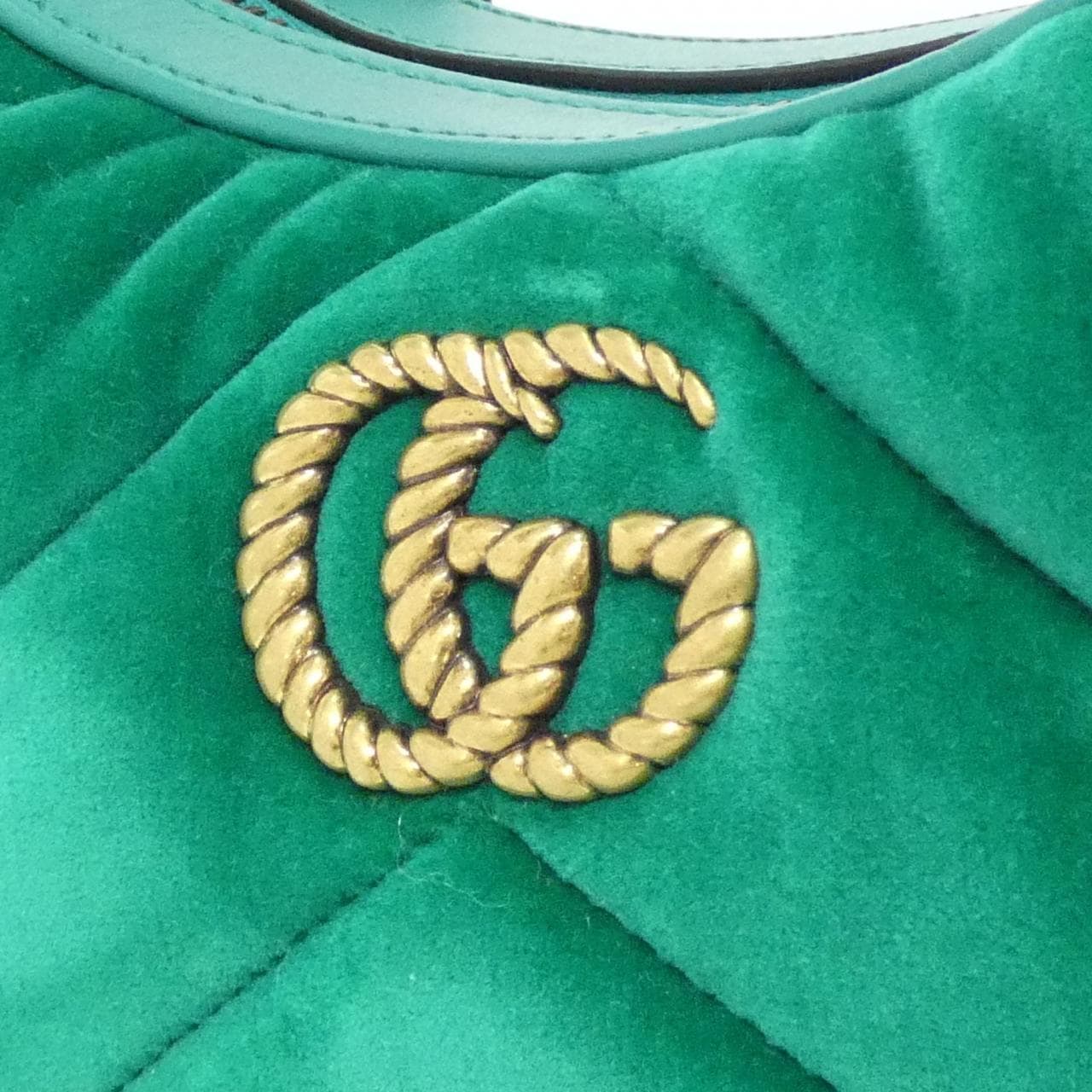 グッチ GG MARMONT 770983 FACK2 ショルダーバッグ