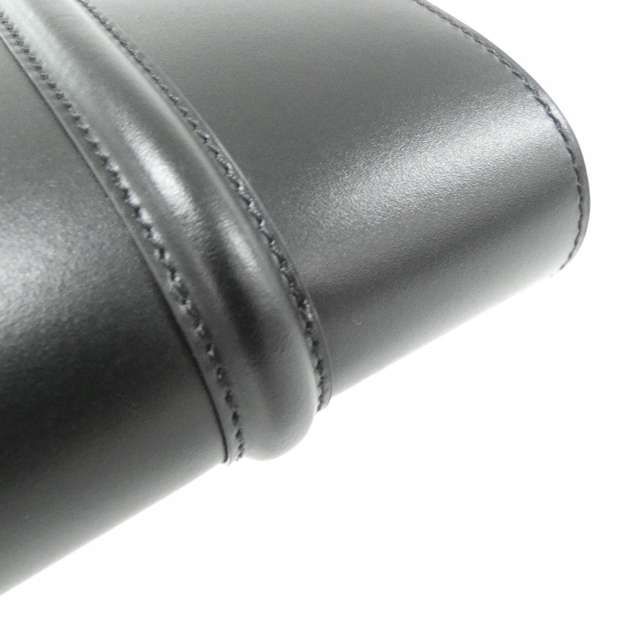 セリーヌ スモール ウォレット 16 10F523CQ7 財布