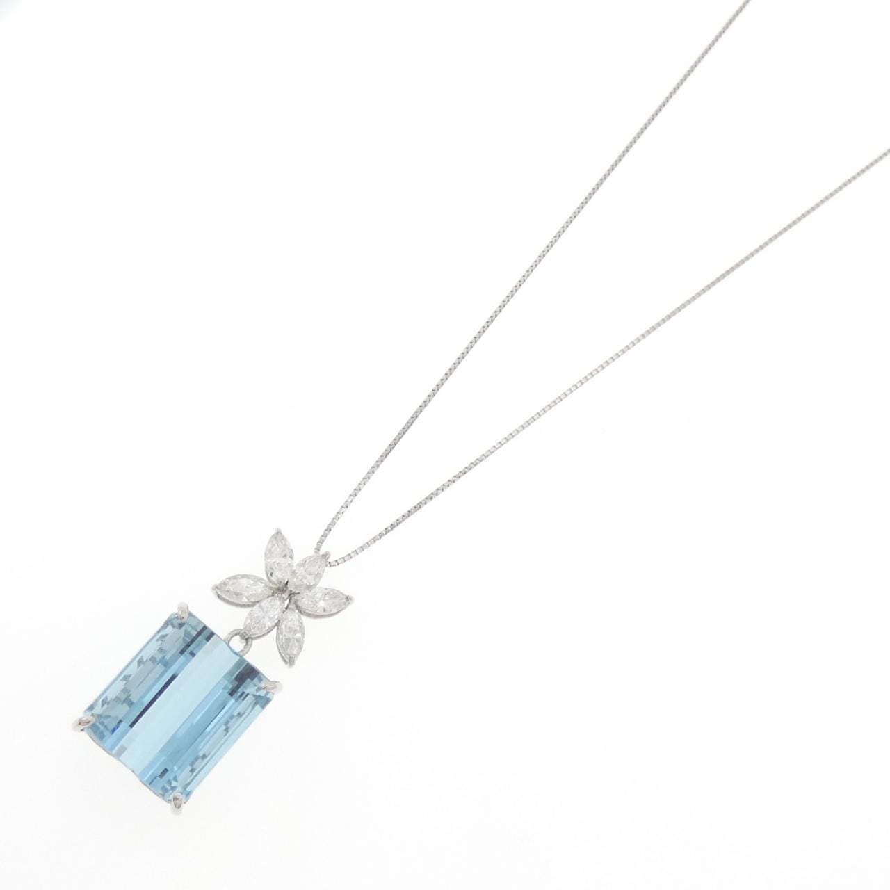 PT900/PT850 フラワー アクアマリン ネックレス 23.020CT