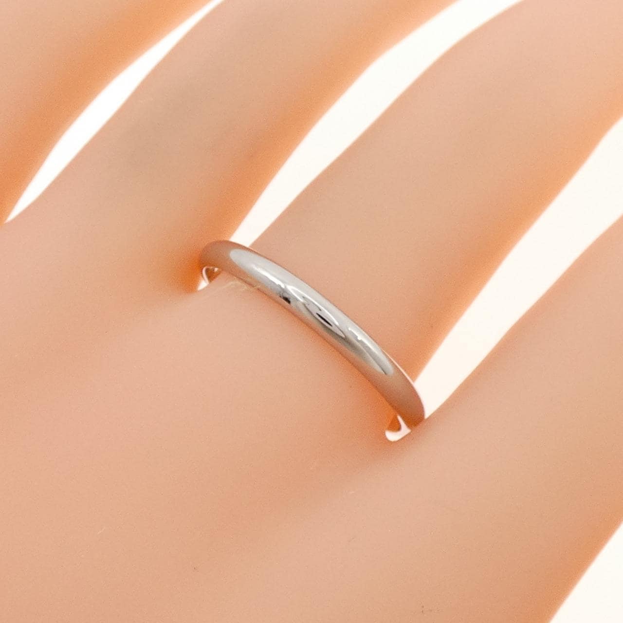 カルティエ ウェディング リング